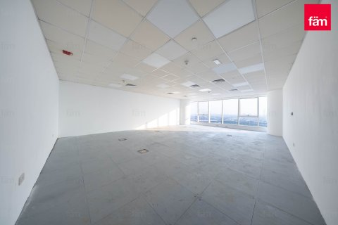 Zyrë në Business Bay, Dubai, Emiratet e Bashkuara Arabe 80.4 m2. № 682362 - Foto 1