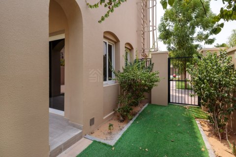 Villa itt: Serena, Dubai, EAE, 3 hálószoba, 253 m², azonosító: 686928 - fénykép 2