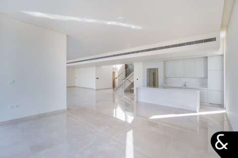 فيلا للبيع في دبي هيلز استيت، دبي، الإمارات العربية المتحدة 5 غرفة نوم ، 964 متر مربع ، رقم 684874 - صورة 2