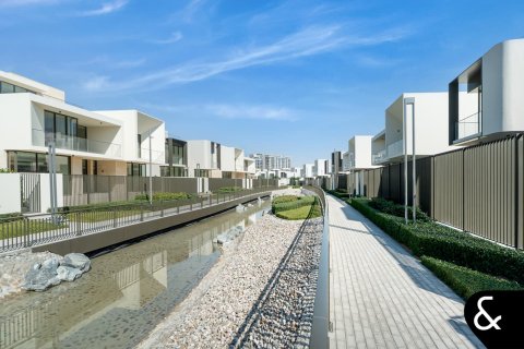 فيلا للبيع في دبي هيلز استيت، دبي، الإمارات العربية المتحدة 5 غرفة نوم ، 964 متر مربع ، رقم 684874 - صورة 9