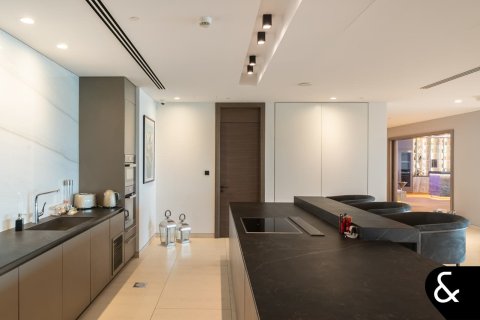 Apartmán v Palm Jumeirah, Dubai, SAE 4 spálne, 776 m2 č. 684875 - Fotografia 15