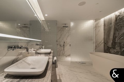 Apartmán v Palm Jumeirah, Dubai, SAE 4 spálne, 776 m2 č. 684875 - Fotografia 23