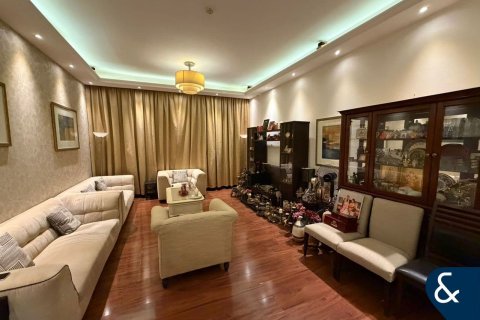 Apartmán v Jumeirah Lake Towers, Dubai, SAE 2 spálne, 149 m2 č. 684877