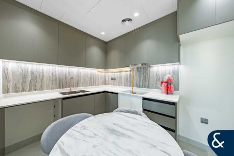 Apartament na sprzedaż w Jumeirah Village Triangle, Dubai, ZEA 2 sypialnie, 88 mkw., nr 684876 - zdjęcie 2