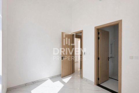 Снять в аренду виллу в Джумейра, Дубай, ОАЭ 6 спален, 1424.02м2, № 747030 - фото 5