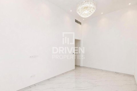 Снять в аренду виллу в Джумейра, Дубай, ОАЭ 6 спален, 1424.02м2, № 747030 - фото 10