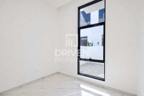 Снять в аренду виллу в Джумейра, Дубай, ОАЭ 6 спален, 1424.02м2, № 747030 - фото 6