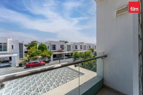 Rekkehus til leie i Dubai, Emiratene 3 soverom, 264 kvm Nr. 725970 - Foto 17