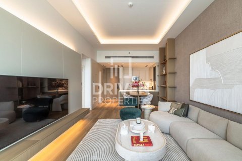Appartement te koop in Al Wasl, Dubai, VAE 1 slaapkamer, 90.49 vr.m., nr 761628 - foto 2