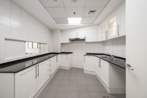 Apartment in Dubai Media City, UAE 2 bedrooms, 168.59 sq.m. № 748756 - photo 10