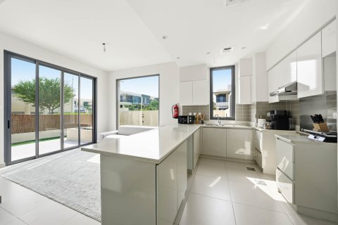 Villetta a schiera in vendita a Dubai Hills Estate, Dubai, EAU 5 camere da letto, 266.17 mq. № 748760 - foto 2