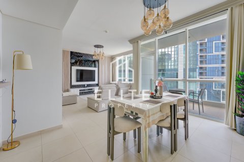 Apartamento en alquiler en Jumeirah Beach Residence, Dubai, EAU 2 dormitorios, 152 m2 № 741404 - foto 8