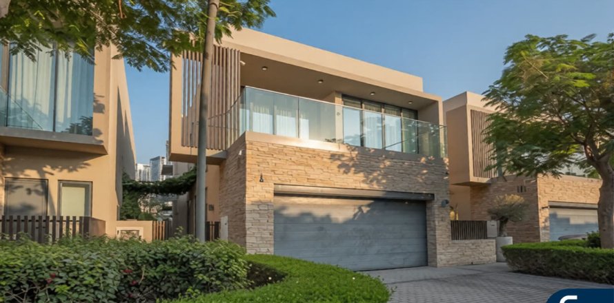 Villa in Mohammed Bin Rashid City, Dubai, UAE 4 bedrooms, 396 sq.m. № 671099