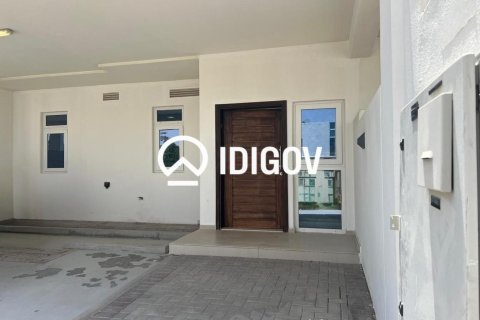 Rumah bandar di Dubai, UAE 3 bilik tidur, 174.84 meter persegi № 761096 - foto 2