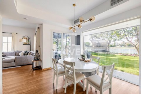 Müüa ridamaja asukohaga The Springs, Dubai, AÜE: 3 magamistoaga, 341 m² Nr 601747 - pilt 9