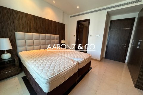 Apartment til salg i Jumeirah Lake Towers, Dubai, UAE 2 soveværelser, 93 kvm № 697364 - foto 7