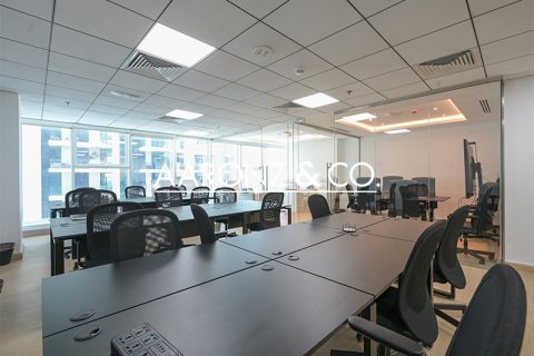 Office in Business Bay, Dubai, UAE 93 sq.m. № 697363 - photo 5