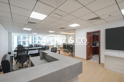 Office in Business Bay, Dubai, UAE 93 sq.m. № 697363 - photo 1