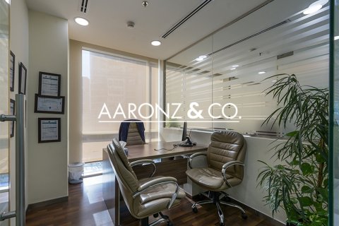 Business Bay, Dubai, BAE’de kiralık ofis 150 m&sup2; No 697366 - fotoğraf 6