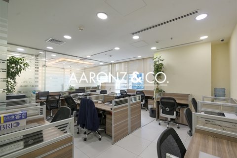 Business Bay, Dubai, BAE’de kiralık ofis 150 m&sup2; No 697366 - fotoğraf 1