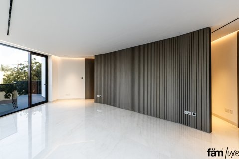 Villa in Dubai, UAE 5 bedrooms, 1393.5 sq.m. № 613466 - photo 7