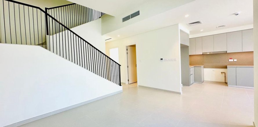 Vila di Dubai, UAE 4 bilik tidur, 300.7 meter persegi № 613465