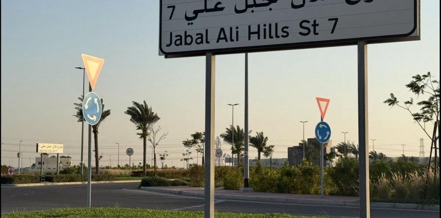 Terreno en Jebel Ali, Dubai, EAU 929 m² № 613464