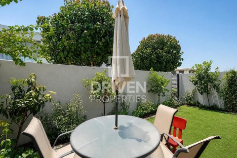Townhouse til salg i Dubai South (Dubai World Central), Dubai, UAE 2 soveværelser, 128.95 kvm № 756308 - foto 15