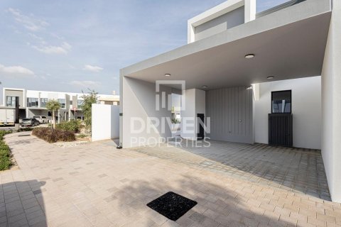 Kuća u nizu u Dubai Land, Dubai, UAE 4 spavaćih soba, 233.84 m2 Br. 756306 - fotografija 2