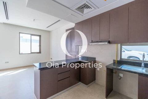 Řadový dům v Abu Dhabi, SAE 3 ložnice, 171 m² Č.: 608739 - fotografie 10