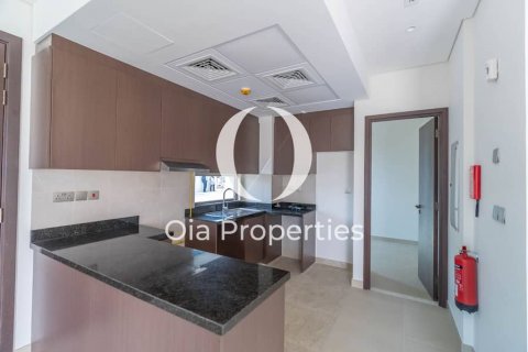 Řadový dům v Abu Dhabi, SAE 3 ložnice, 171 m² Č.: 608739 - fotografie 11