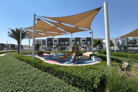 Villa in affitto a Dubai South (Dubai World Central), Dubai, EAU 3 camere da letto, 138 mq. № 694686 - foto 5