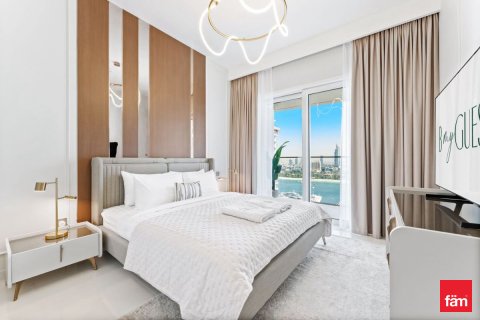 Lägenhet till försäljning i Dubai Harbour, Dubai, UAE 2 sovrum, 133.7 kvm Nr. 659260 - fotografi 13