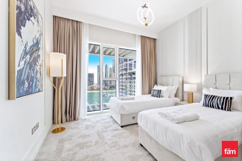 Lägenhet till försäljning i Dubai Harbour, Dubai, UAE 2 sovrum, 133.7 kvm Nr. 659260 - fotografi 9