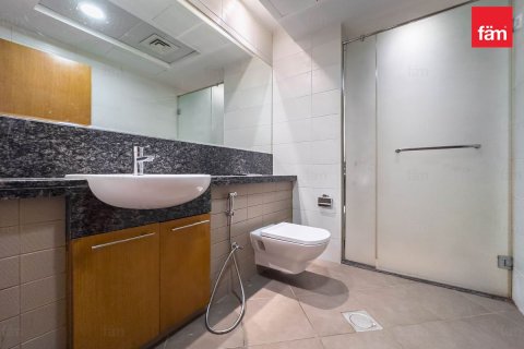 Apartmen di Business Bay, Dubai, UAE 1 bilik tidur, 123.5 meter persegi № 679159 - foto 17