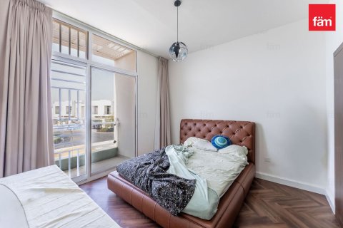 Radový dom v Dubai, SAE 3 spálne, 187.2 m2 č. 679158 - Fotografia 8