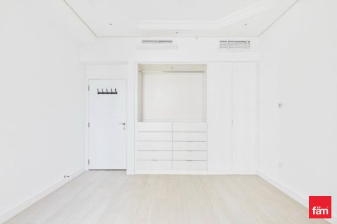 Apartman u Dubai, UAE 3 spavaćih soba, 176.2 m2 Br. 679155 - fotografija 6