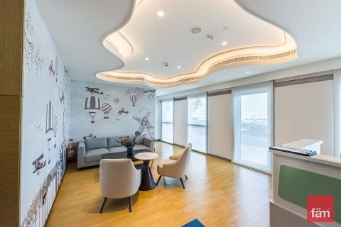 Apartment in Dubai, UAE 2 bedrooms, 102 sq.m. № 679174 - photo 18