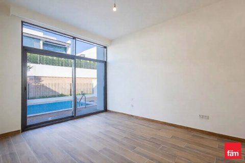 Al Furjan, Dubai, UAE의 임대용 빌라 침실 4개, 609.3제곱미터 번호 679157 - 사진 14