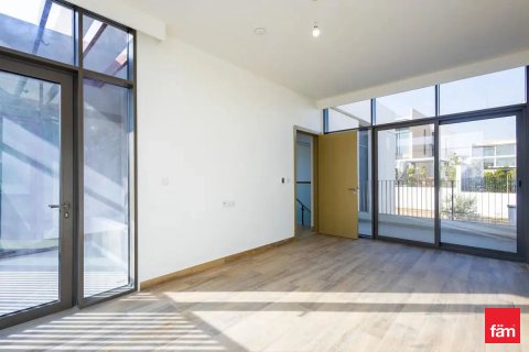 Al Furjan, Dubai, UAE의 임대용 빌라 침실 4개, 609.3제곱미터 번호 679157 - 사진 10