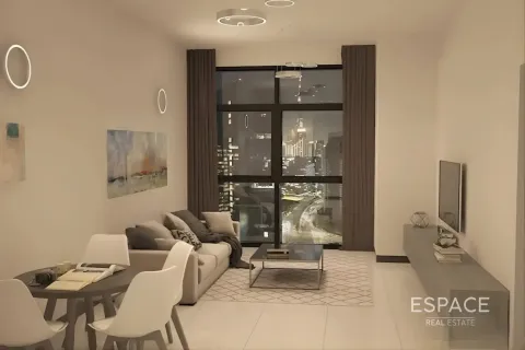 Apartment in West Bay Tower in Business Bay, Dubai, UAE 3 bedrooms, 170 sq.m. № 650373 - photo 4