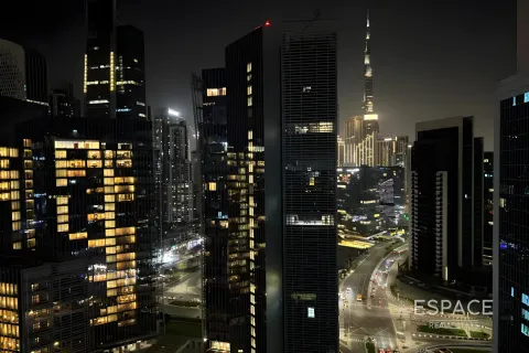 Apartment in West Bay Tower in Business Bay, Dubai, UAE 3 bedrooms, 170 sq.m. № 650373 - photo 11