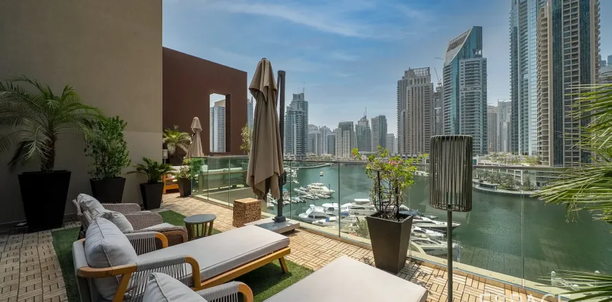 آپارتمان در Dubai Marina، Dubai ، امارات متحده عربی 4 خوابه ، 368 متر مربع.  شماره 650372