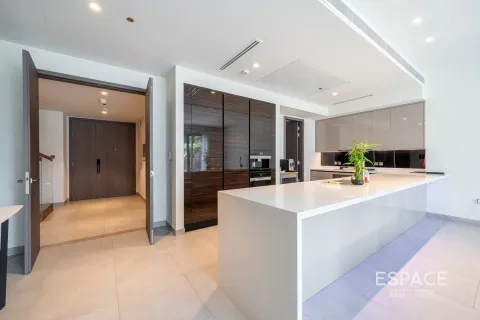 آپارتمان برای فروش در  Dubai Marina، Dubai، امارات متحده عربی  4 خوابه ، 368 متر مربع ، شماره 650372 - تصویر 5