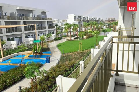 Villa in Dubai, UAE 4 bedrooms, 170.2 sq.m. № 725834 - photo 9