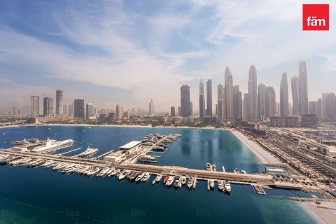Apartment in Dubai Marina, UAE 3 bedrooms, 194.8 sq.m. № 725837 - photo 27
