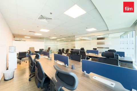 Üürile anda kontor asukohaga Business Bay, Dubai, AÜE: 107.2 m² Nr 725836 - pilt 7