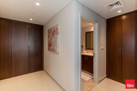 Apartament de vânzare în Downtown Dubai (Downtown Burj Dubai), Dubai, EAU 2 dormitoare, 155.2 mp.  №698846 - poză 26
