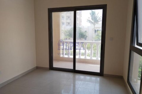 Stadthaus zur Miete in Al Hamra Village, Ras Al Khaimah, VAE 4 Schlafzimmer, 255.5 m2 Nr. 619150 - Foto 12