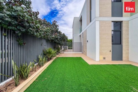 Villa para arrendamento em Dubai, EAU 4 quartos, 249.2 m2 № 702449 - foto 14